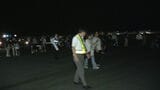 普段立ち入ることができない滑走路　北九州空港が開港から20周年した「滑走路ウォーク」開催|TBS NEWS DIG