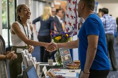 【米雇用統計】９月利下げ幅の決め手にはならず－市場関係者の見方| TBS CROSS DIG with Bloomberg