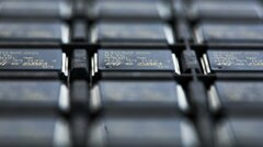 ソフトバンクＧ、インテルとのＡＩ半導体巡る提携協議が決裂－報道| TBS CROSS DIG with Bloomberg