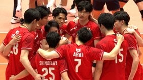 バレー男子日本代表、16年ぶり金メダルならず　強敵イランに4連覇許し銀メダル　第4セット執念の粘りも及ばず【アジア大会】|TBS NEWS DIG