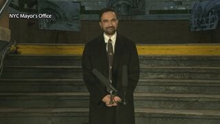 米NY 初のイスラム教徒市長が誕生 マムダニ氏　コーランに手を置き宣誓| TBS CROSS DIG with Bloomberg