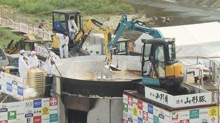 巨大鉄鍋 （芋煮等に活躍） 桁違いのスケール！直径6.5メートルの『大鍋』使う『日本一の芋煮会