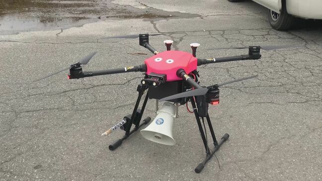 “ワン！ワン！” クマの嫌がる音を空から 岐阜県がクマ対策ドローンを導入 機体には動物駆除用の“音の出る花火”も 猟師の高齢化に｢ドローンで何とかならないか｣ 岐阜・飛騨市|TBS NEWS DIG