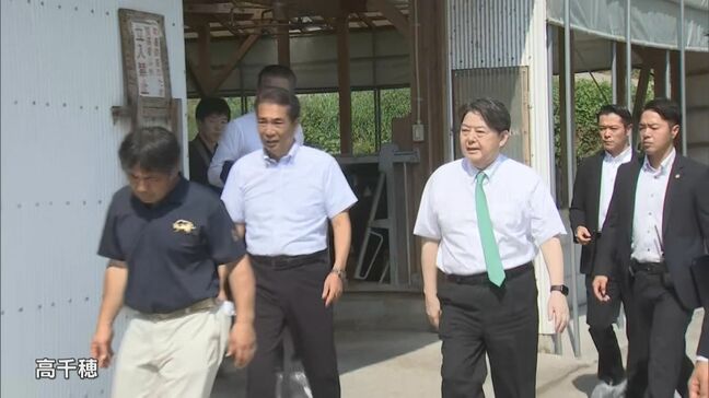 林芳正官房長官が宮崎・西臼杵地区を視察　和牛農家などと意見交換|TBS NEWS DIG