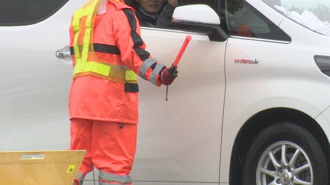 中央道　通行止めが拡大　一宮御坂ICー八王子JCT、大月JCT－河口湖IC　東富士五湖の全線　8時25分現在|TBS NEWS DIG