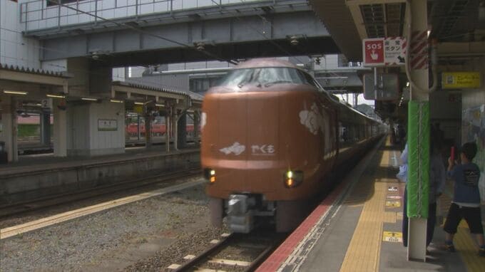 「やばい、楽しすぎて覚えてない」Uターンラッシュで混雑　羽田便は強風で欠航・引き返しも　|　BSSニュース | BSS山陰放送