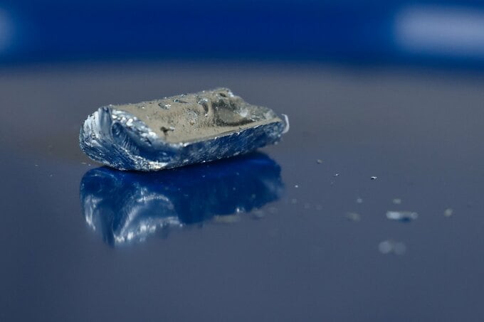 中国がレアアース輸出なお制限－元素入手困難、米の磁石生産妨げ