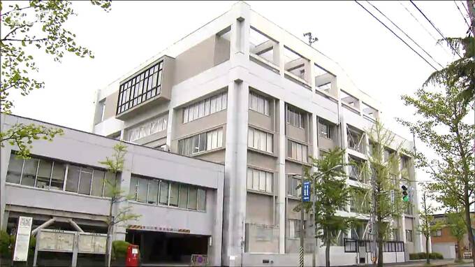 未明の学校で警報装置が作動　何者かが校舎1階に侵入か　器物破損や盗難などは確認されず　新潟・三条市|TBS NEWS DIG