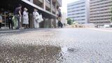 昔ながらの「打ち水」で暑さ和らげる取り組み　涼しげな浴衣姿の30人が岡山市役所で【岡山】|TBS NEWS DIG