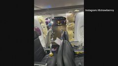 米アラスカ航空の旅客機　飛行中に機体の一部が吹き飛ぶトラブル| TBS CROSS DIG with Bloomberg