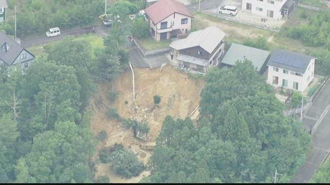 【速報】崩落した市道などの近隣住宅25軒に「避難指示」　崩落の範囲広がる　滋賀・甲賀市　|　MBSニュース | 関西の最新ニュースを分かりやすく。
