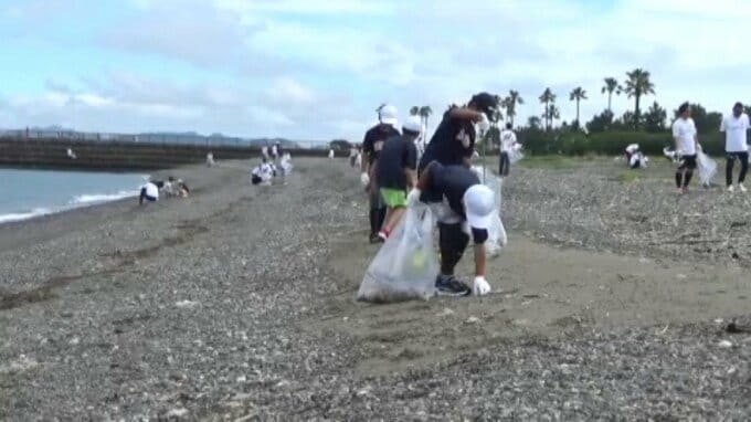 海水浴シーズンを前に海岸清掃  愛媛・伊予市|TBS NEWS DIG