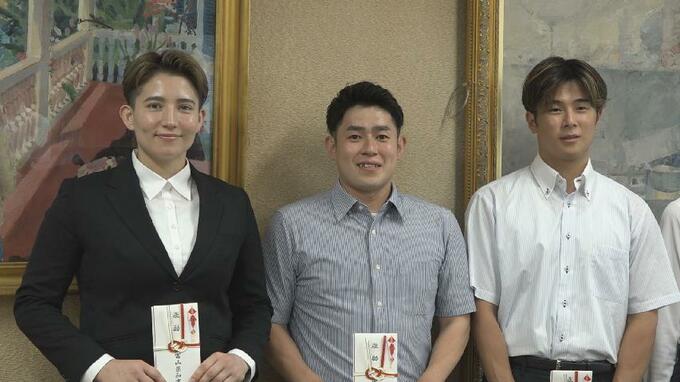 「結果で明るいニュースを」東日本大震災を経験 ホキコバと熊本在籍6年のグレイ選手が熊本地震への思い胸に…32年ぶり自国開催のアジア大会へ向け決意！　|　富山のニュース｜天気・防災｜チューリップテレビ