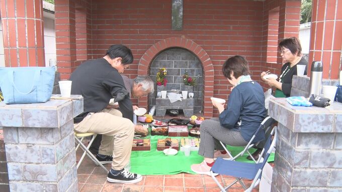 先祖と「あの世の正月」祝う十六日祭　宮古島では「ジュウルクニツ」|TBS NEWS DIG