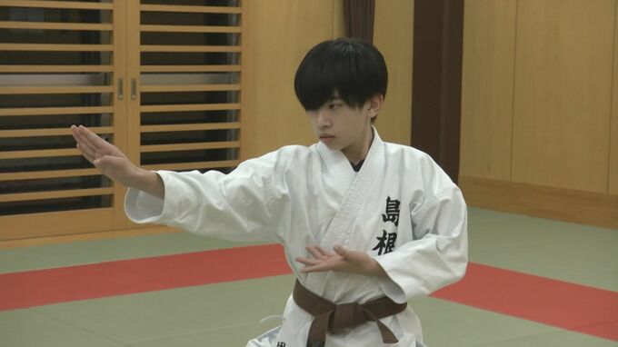 「日本一かっこいい男子中学生を決めるミスターコン」熱烈なヒーロー愛で応募…松江の中学生がセミファイナル進出　|　BSSニュース | BSS山陰放送