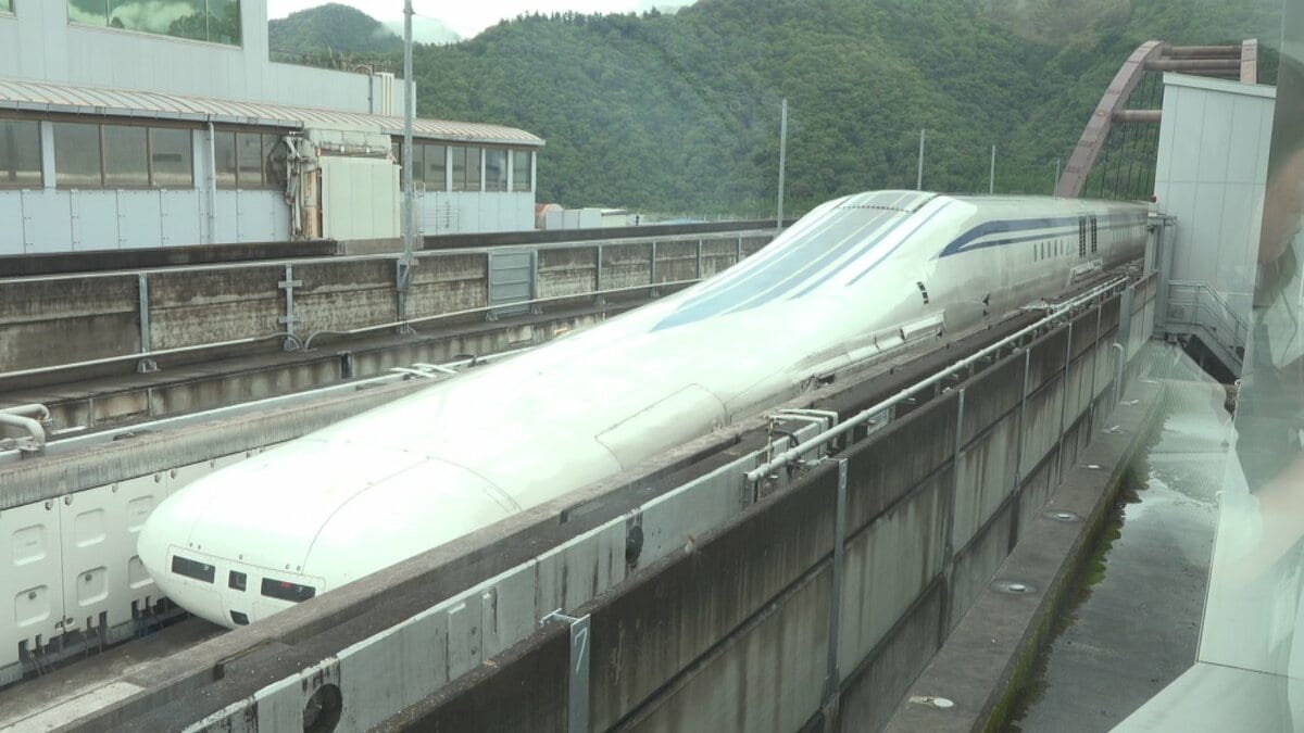 【開業の見通しは？】品川～名古屋が最速40分　山梨でリニア体験乗車会　新型車両も徹底解説