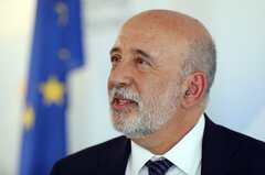 ECBの利下げサイクルは「底に近い」－アイルランド中銀総裁| TBS CROSS DIG with Bloomberg