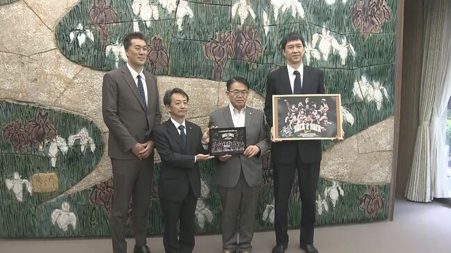 プロバスケ｢三遠ネオフェニックス｣選手らが大村知事を訪問 地区優勝を報告 新アリーナ巡る住民投票への参加も訴える 愛知|TBS NEWS DIG