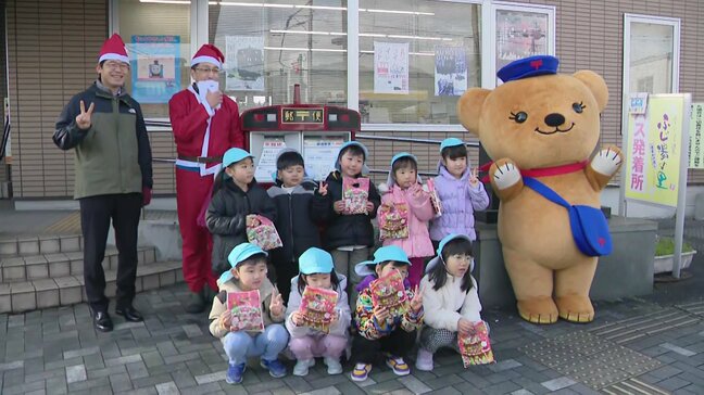 保育園児にサンタさんからプレゼント　きょうはクリスマスイブ　福岡|TBS NEWS DIG
