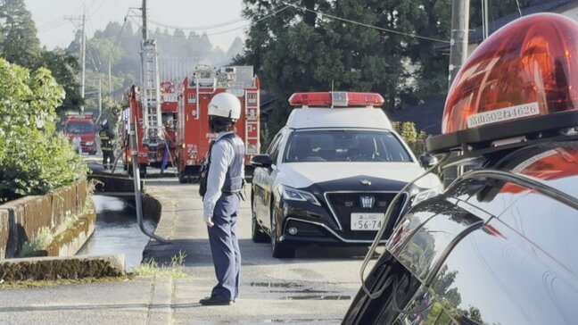 「住宅の2階から黒煙が出ている」住人から通報　3時間後に消し止める　住宅全焼けが人なし　富山・滑川市|TBS NEWS DIG