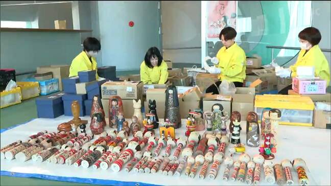 「こけしの世界にも春が来た」全日本こけしコンクールに東北を中心に565点が集結 宮城・白石市|TBS NEWS DIG