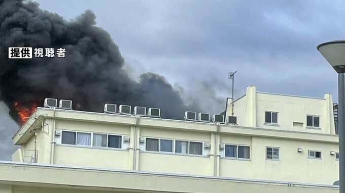 学生寮の屋上で火事　９４人が避難　弘前大学北鷹寮「屋上の配電盤が燃えている」|TBS NEWS DIG