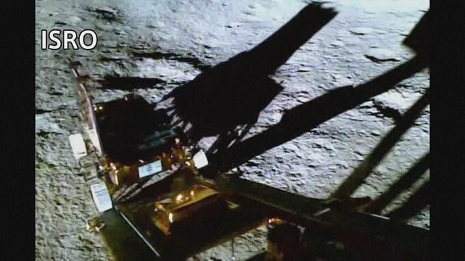 インド　無人探査機が月の南極付近で硫黄の存在確認|TBS NEWS DIG