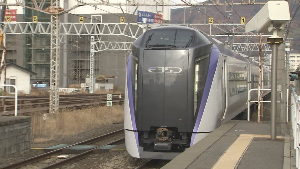 JR東日本 中央線特急の運休は12本に 運休とした「あずさ」「かいじ JR東日本 中央線特急の運休は12本に 運休とした「あずさ」「かいじ