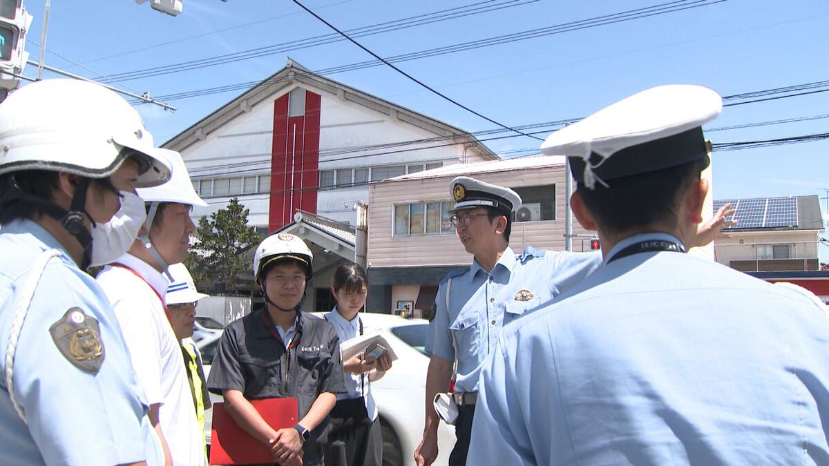 80代運転の車に横断歩道ではねられ⋯死亡事故の現場で“診断”　「歩行者信号を数秒早く青に」など再発防止策を検討【高知・南国】