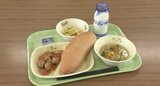 イエロースープも…食べて応援！信州ブレイブウォリアーズ、チームーカラーにちなんだ給食が長野市内14の小学校で、B1プロバスケ間もなく開幕|TBS NEWS DIG