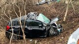 【速報・追記あり】車同士衝突し4人死傷　乗用車は大破し道路外に転落　青森市の国道4号の交差点で乗用車とトラックが衝突　|TBS NEWS DIG