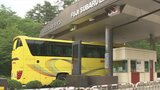 渋滞緩和や環境保全 富士スバルラインのマイカー規制始まる 9月10日まで59日間実施 山梨 | 山梨のニュース | UTYテレビ山梨