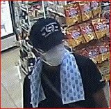 広島市中区のコンビニ強盗男　防犯カメラの画像を県警が公開　現在も逃走中|TBS NEWS DIG