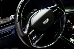 GM、全ての新車にApple Music搭載へ－自社ソフト戦略を再設計| TBS CROSS DIG with Bloomberg
