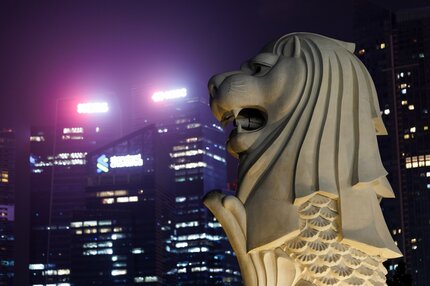 中国が見せしめ、スタートアップ呼び込むシンガポールの魅力損ねず