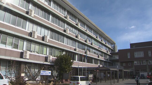 諏訪市の職員が国の補助金申請を怠り…減給処分　遅刻や居眠りを繰り返した職員を戒告処分　長野|TBS NEWS DIG