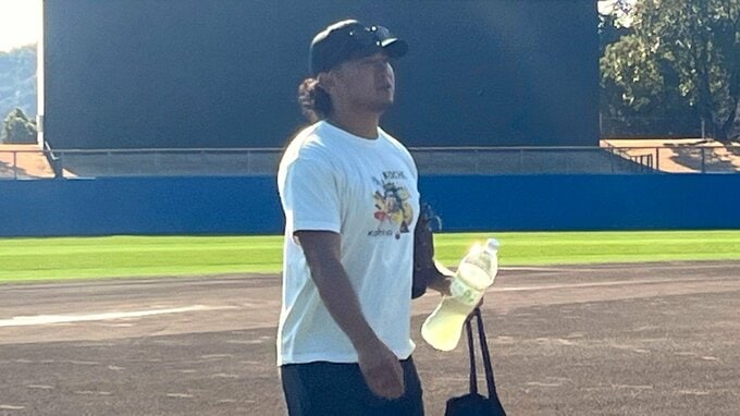 カブス今永昇太が高知で自主トレ、知人トレーナーとの縁でDeNA時代に始まり今年で4回目　広島・森翔平、中日・金丸夢斗も|TBS NEWS DIG