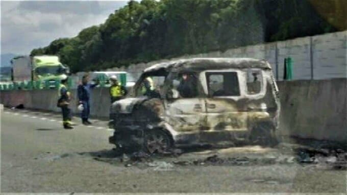 九州自動車道で事故 『軽乗用車が横転し出火』男性が病院に運ばれるも命に別状なし　|　熊本のニュース｜RKK NEWS｜RKK熊本放送