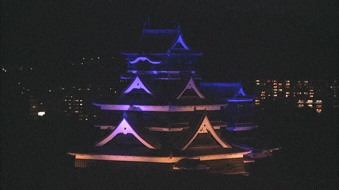 「手話の日」制定後 初の9月23日　熊本城天守閣がブルーにライトアップ|TBS NEWS DIG