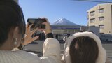 コンビニ富士山 店舗側の歩道に新たな柵の設置工事 高さ80cm、幅3m 危険な横断を防止へ|TBS NEWS DIG