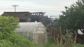 「建物から火と煙が出ている」木造2階建て住宅1棟が全焼　宮城・岩沼市|TBS NEWS DIG