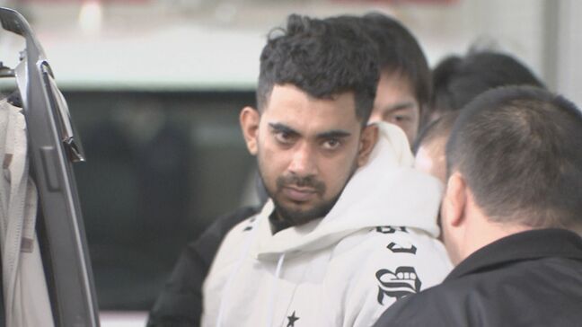 「キャッシュ」と言いながら…東京・渋谷区の路上で女性からバッグを奪いけがをさせた疑いでスリランカ国籍の男を逮捕　警視庁|TBS NEWS DIG