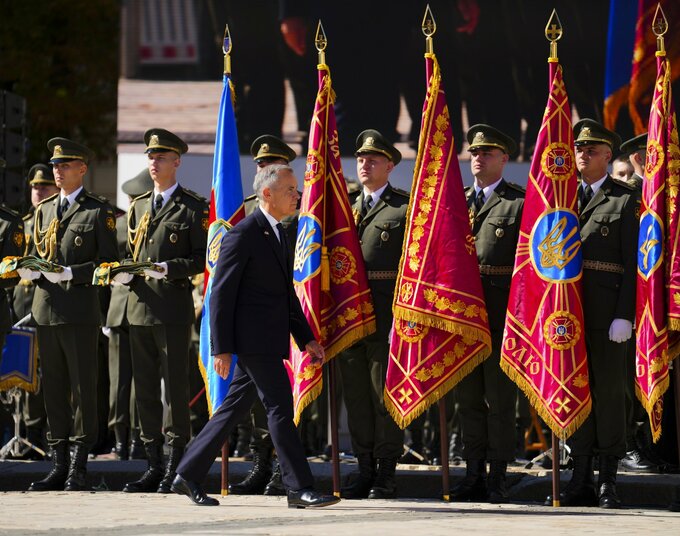 カナダ首相、ウクライナを就任後初めて訪問－停戦後も復興支援継続へ