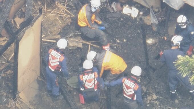 【京都・高台寺】「お茶会で使われていたという話も」　ねねゆかりの寺の塔頭で火災 　今朝から原因調べる現場検証始まる　けが人なし |TBS NEWS DIG