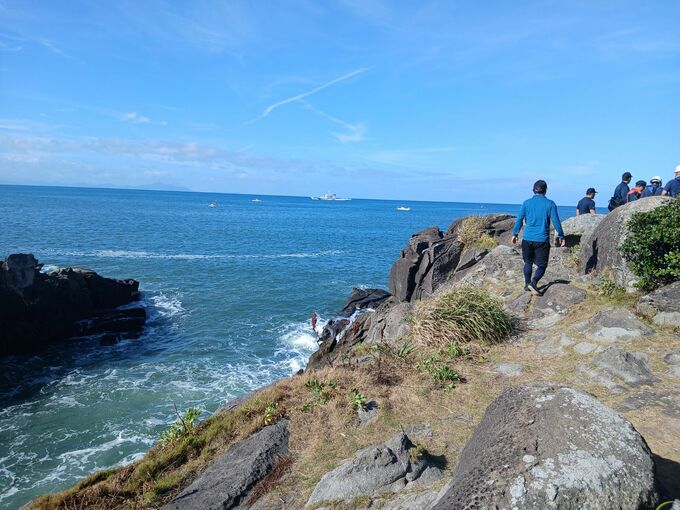 海岸で中学・高校生4人が流される　行方不明の3人の捜索続く　鹿児島・いちき串木野市|TBS NEWS DIG