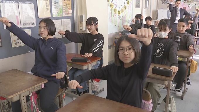 「裸眼視力1.0未満」の割合 小中高で過去最高に 小学で3割超 中学で6割 高校で7割 文科省「近くのものを見続けない。外で太陽の光を浴びて」|TBS NEWS DIG