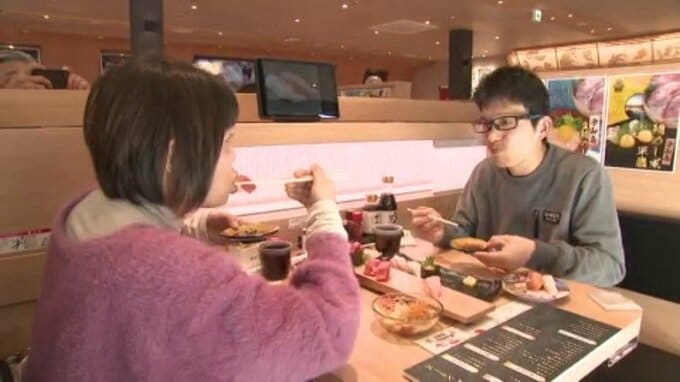 「ぶりが新鮮でおいしかった」坊っちゃん列車が寿司を運ぶ 宇和島市拠点の寿司チェーン「すしえもん道後店」グランドオープン 愛媛県・松山市|TBS NEWS DIG