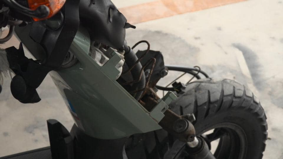 原付バイクのバングラデシュ国籍の男性死亡　右折の軽乗用車と直進のバイクが衝突　豊見城市
