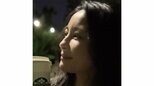 【瀬戸朝香】　「夜風が心地よい季節ですっ」スタバ片手に夜の散策を楽しむ姿を公開　都会の夜に映える大人の春スタイルが話題|TBS NEWS DIG
