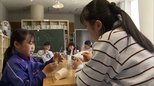 避難生活が長引く子どもたちがリラックスして過ごせる遊び場を　山林火災の避難所に子ども達の遊び場設置　岩手・大槌町|TBS NEWS DIG